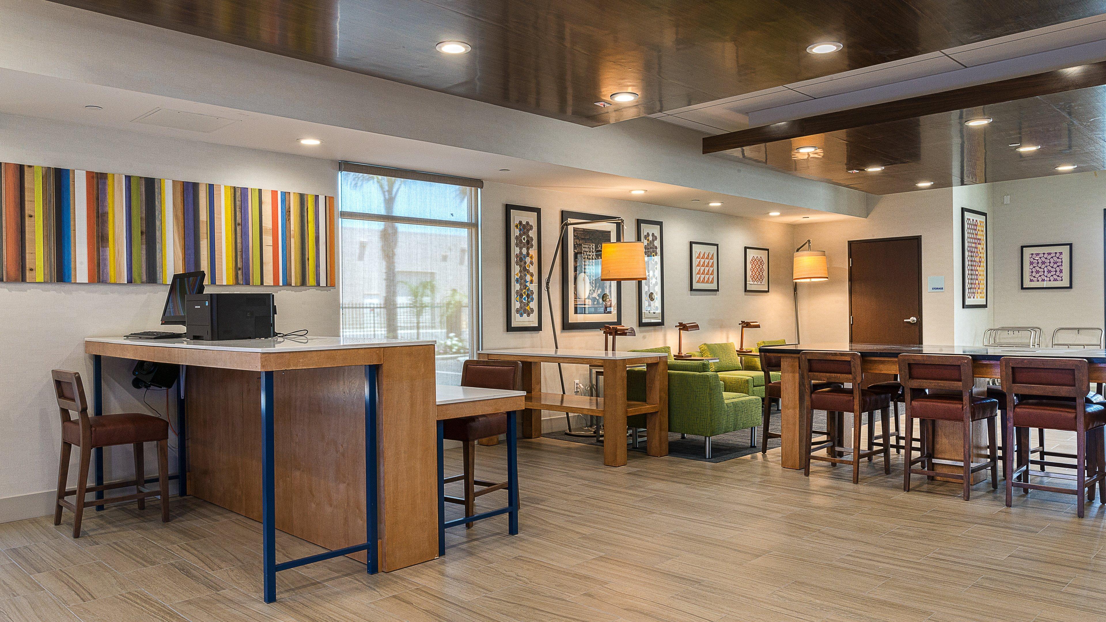 Holiday Inn Express Fullerton-Anaheim By Ihg Extérieur photo