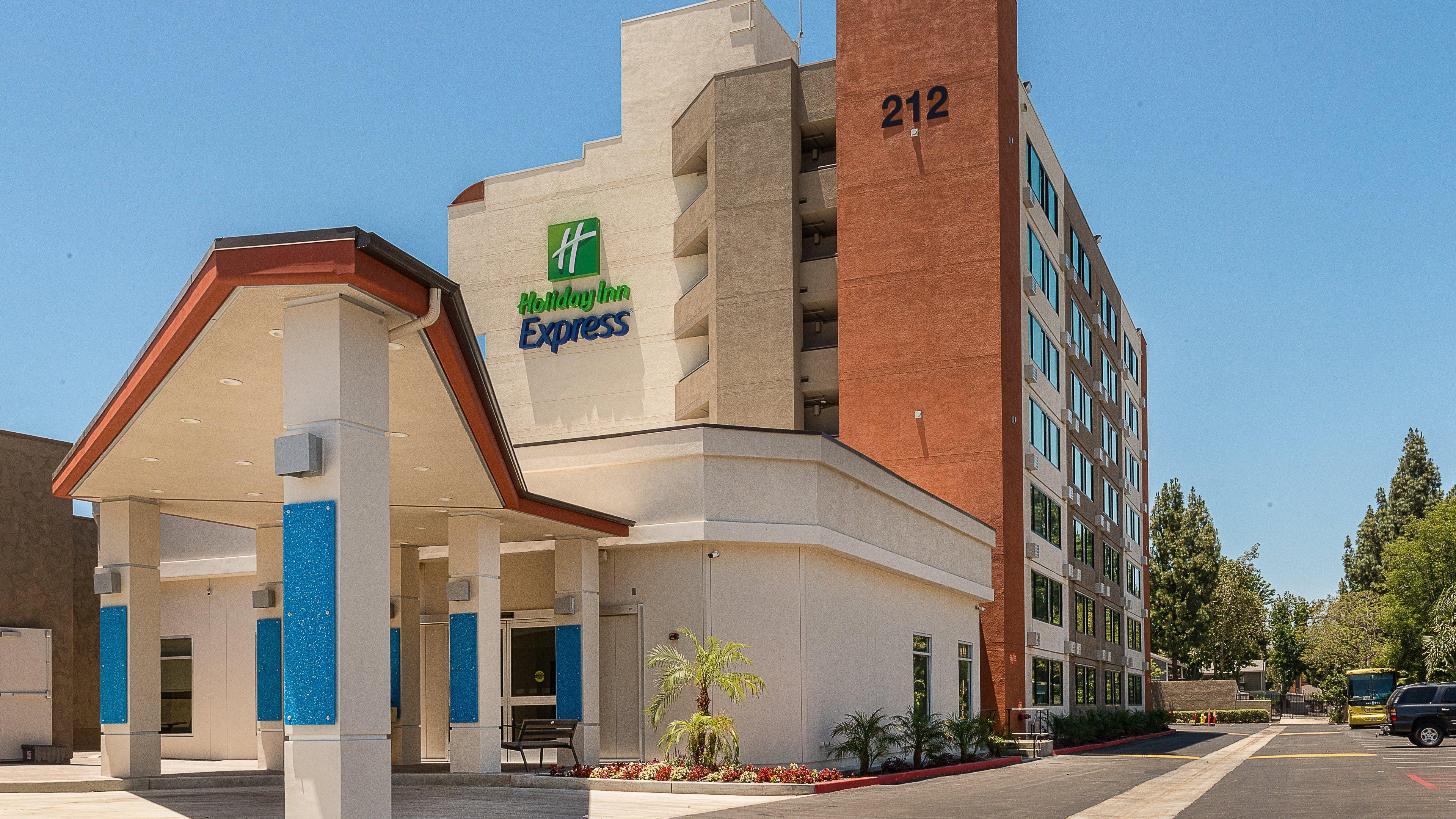 Holiday Inn Express Fullerton-Anaheim By Ihg Extérieur photo