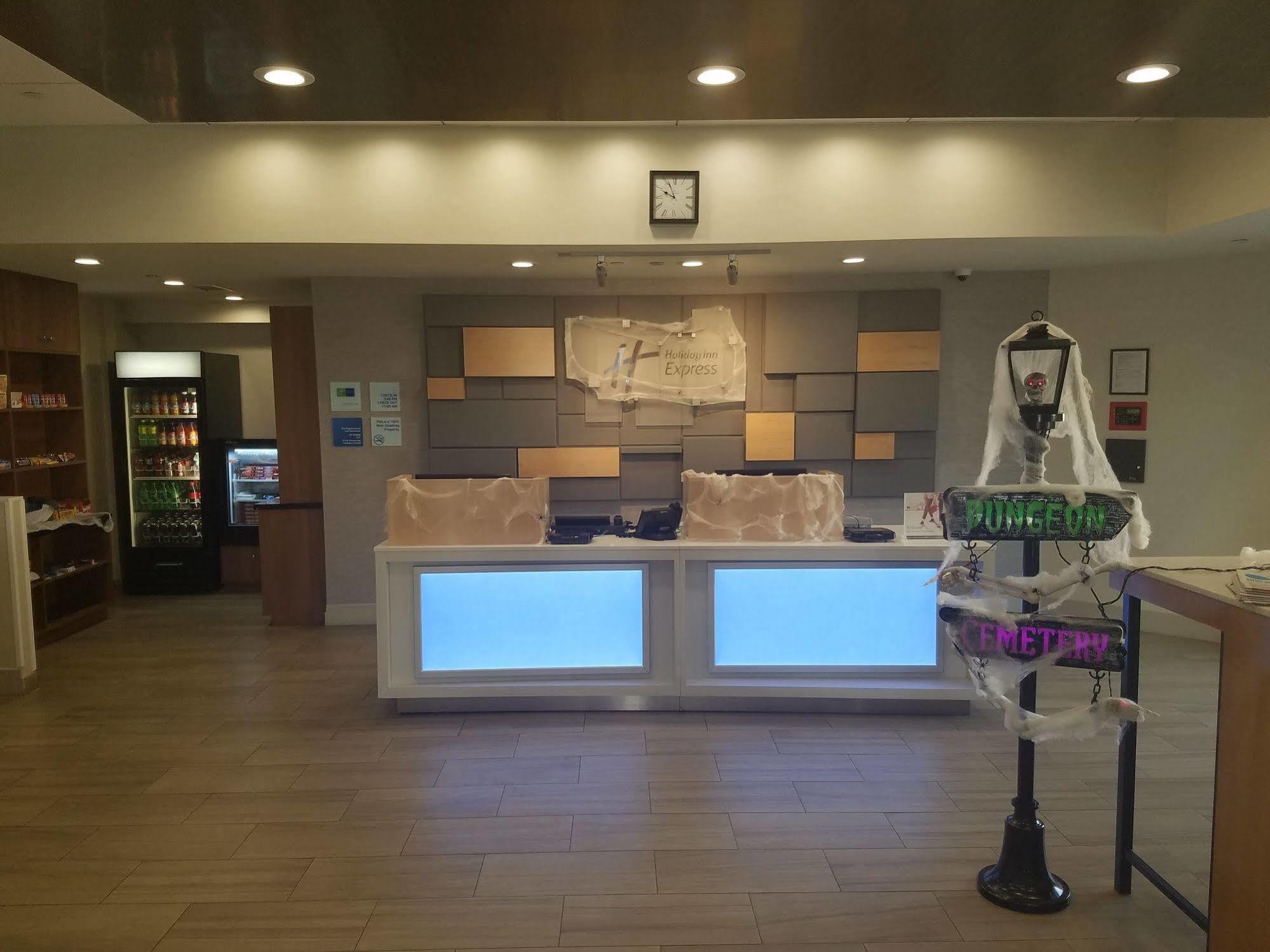 Holiday Inn Express Fullerton-Anaheim By Ihg Extérieur photo